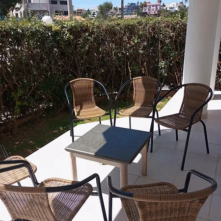 88 Nautilus - Casas & Papeis * Armação de Pêra